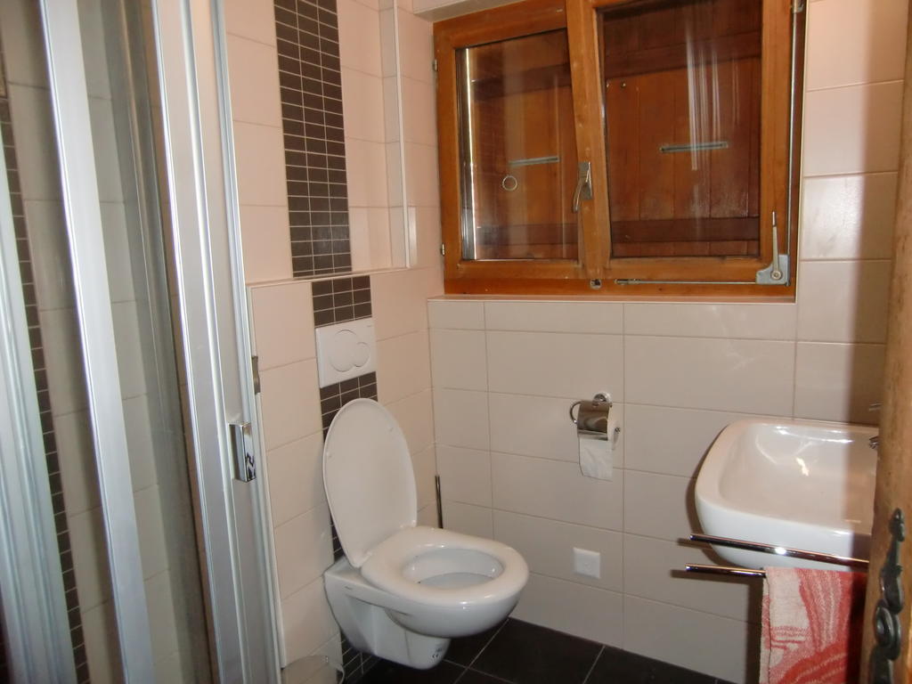Chalet Valaisia Riederalp Phòng bức ảnh